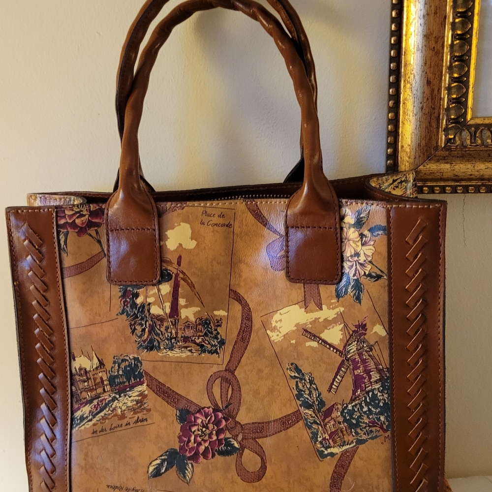 Patricia Nash European trip tote bag. - Picture 3 of 7